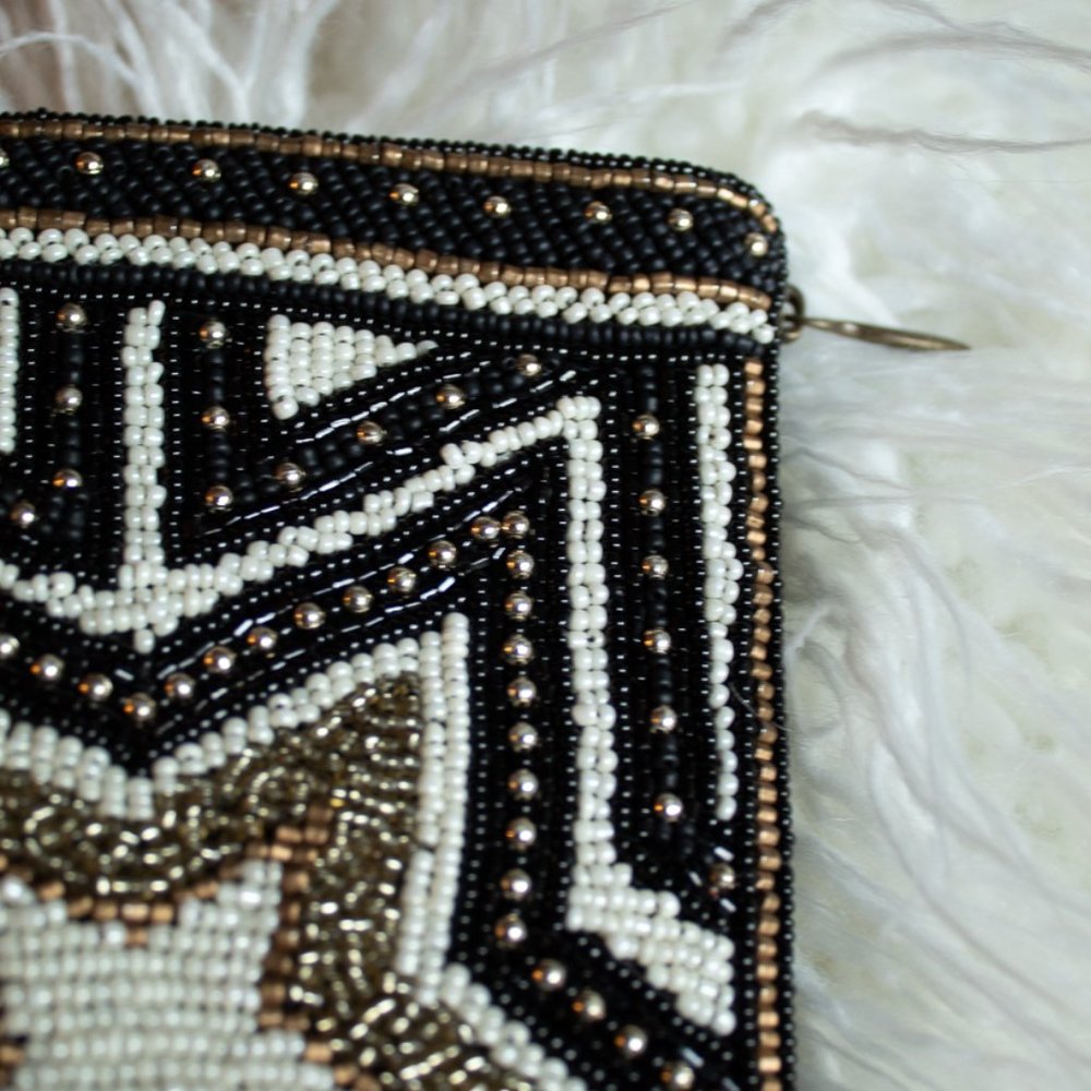 MARY FRANCES black rock n roll beaded star phone bag - gold chain strap NWOT - Picture 2 of 10